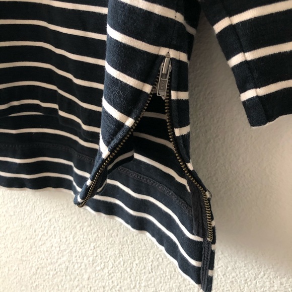 Madewell striped v neck top - Picture 2 of 3